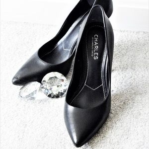 CLASSIC BLACK CHARLES BY DAVID PUMPS